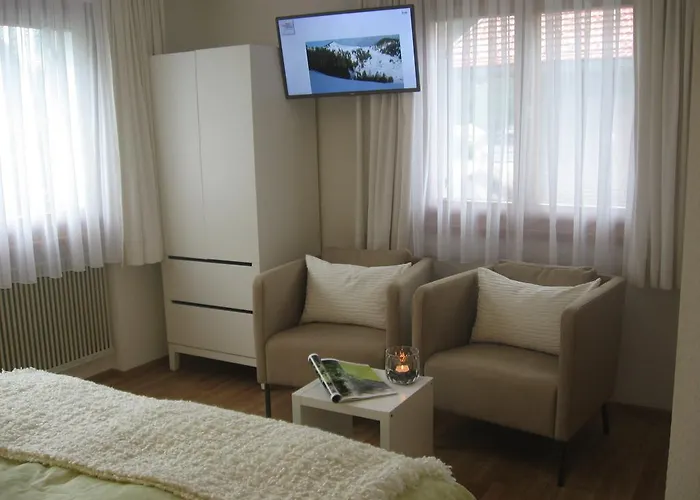 Frühstückspension Lässer 3*