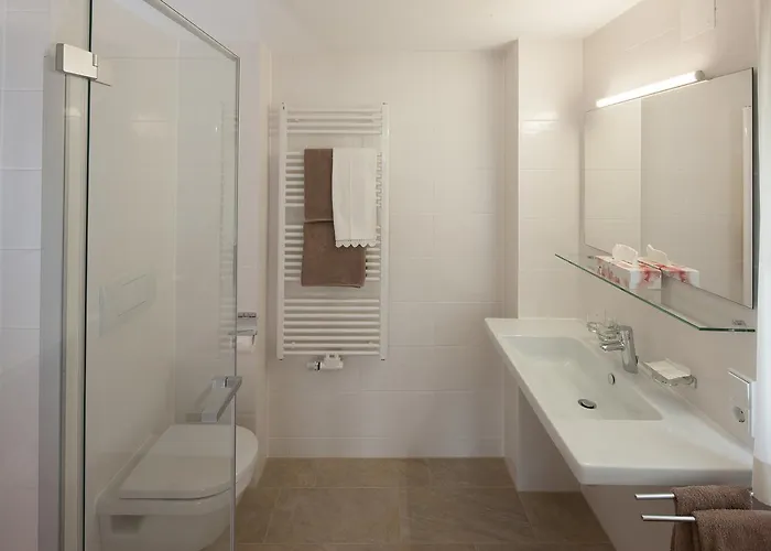 Bed & Breakfast Gaestehaus Laesser Mellau