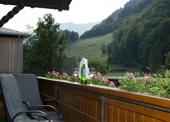 Gaestehaus Laesser Bed & Breakfast Mellau